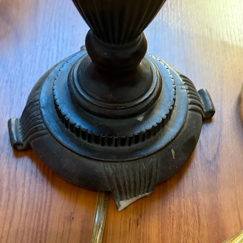 Vintage Table Top Lamp - Picture 13 of 16